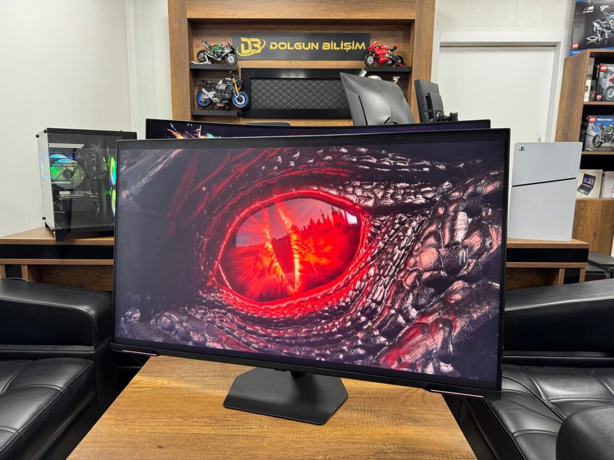 Samsung Odyssey Neo G7 LS43CG700NUXUF 43” 1ms 144Hz UHD VA HDMI Oyuncu Monitör (İKİNCİ EL) - Görsel 2