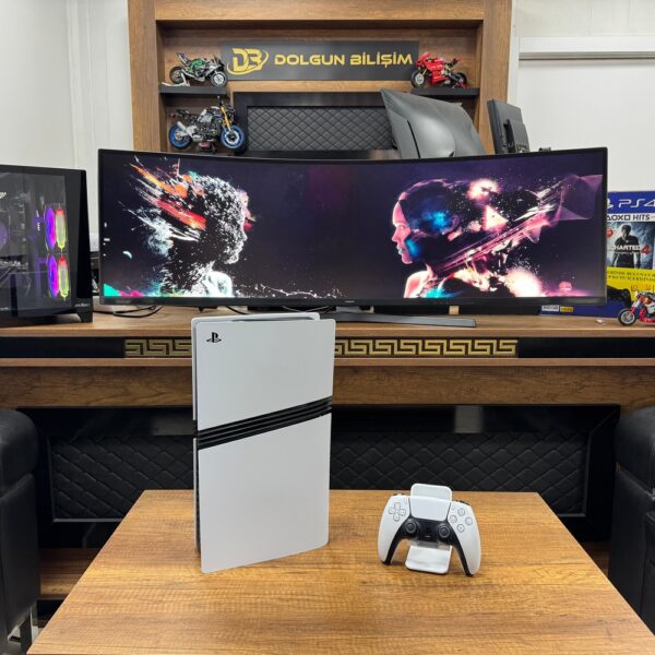 PlayStation 5 Pro Digital 1TB Tek Kol Oyun Konsolu (İKİNCİ EL)