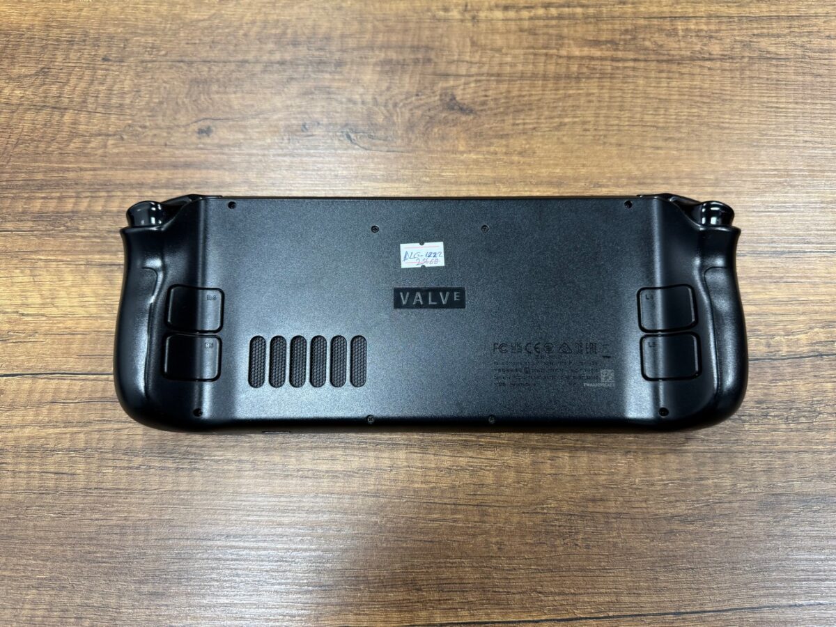 SteamDeck 256 GB Çantalı El Oyun Konsolu (İKİNCİ EL) - Görsel 5