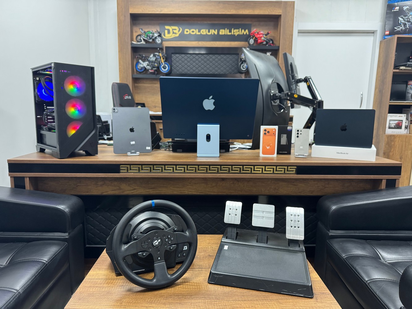 dolgun-bilisim-thrustmaster-t300rs-gt-direksiyon-seti-jpg.jpg Thrustmaster T300 RS GT Direksiyon Seti (İKİNCİ EL) - Görsel 1