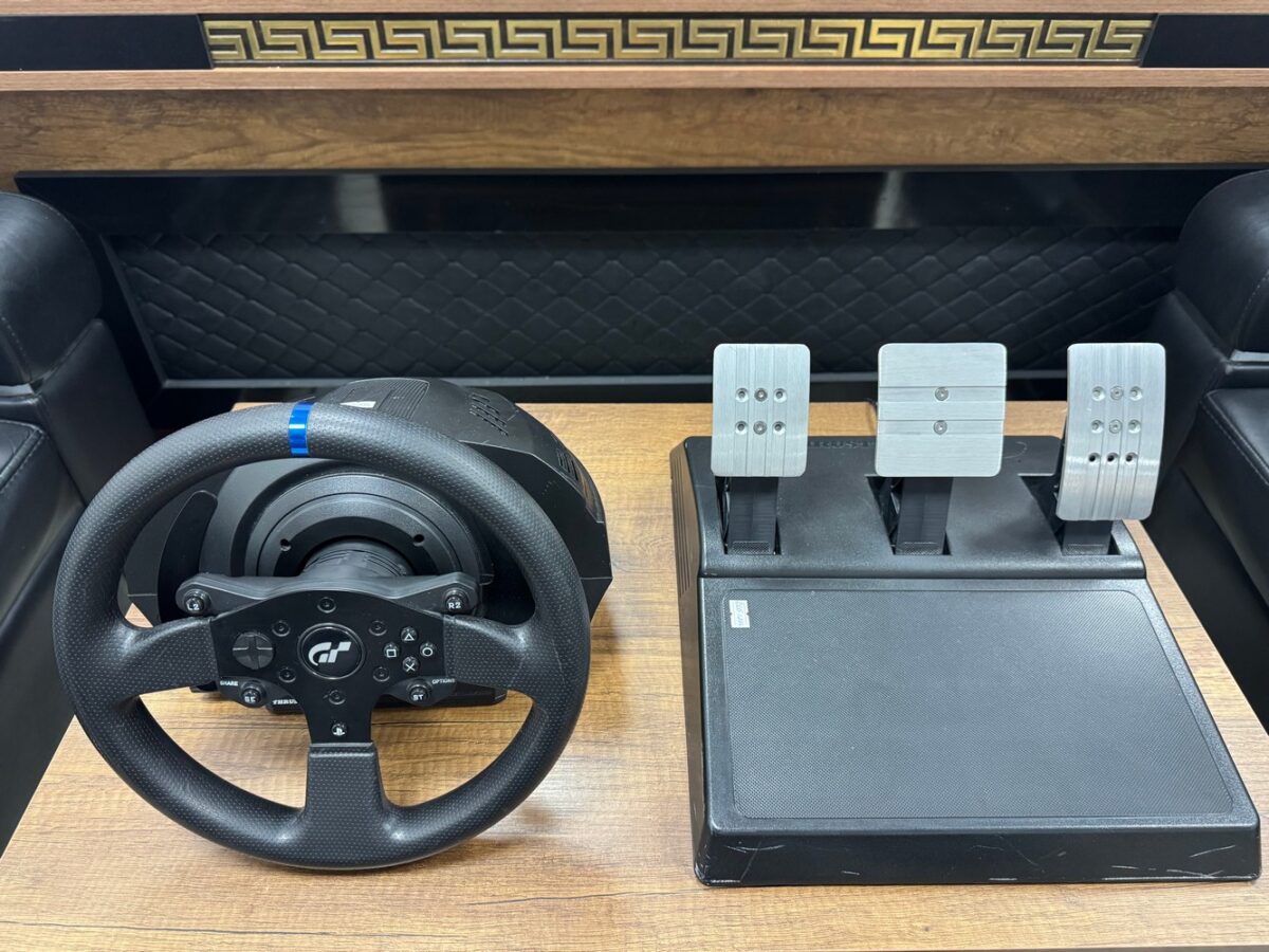 Thrustmaster T300 RS GT Direksiyon Seti (İKİNCİ EL) - Görsel 5