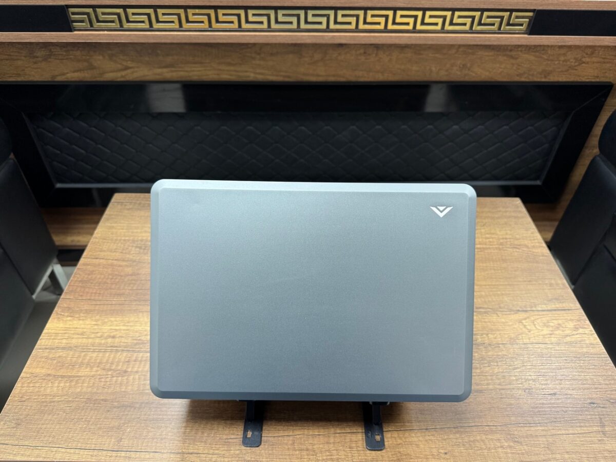 Vizio CT14 i3-3217U 4GB 240GB SSD 14" Dizüstü Bilgisayar (İKİNCİ EL) - Görsel 3
