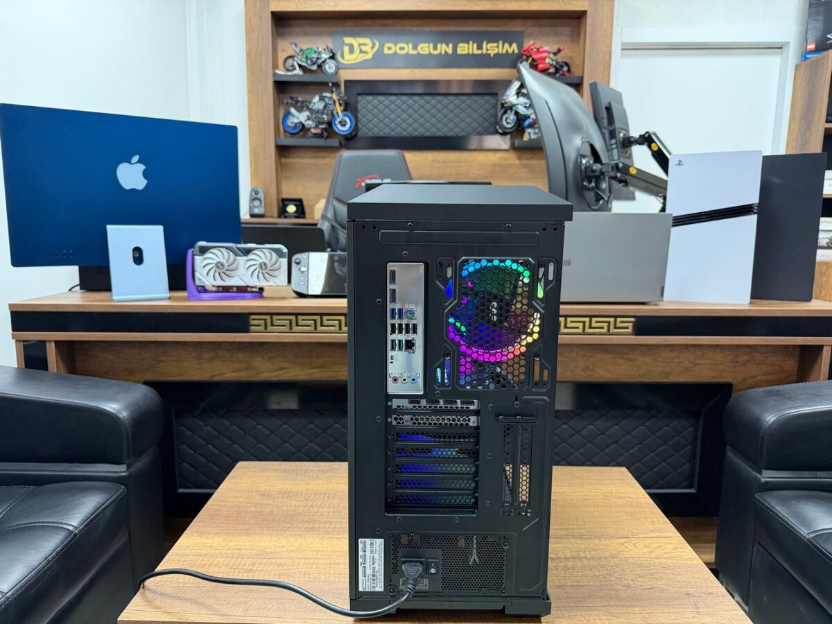 Asus Titan R7-9800x3D 64GB 1TB RTX5080 16GB Oyuncu Kasası - Görsel 4