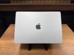MacBook Air M4 16GB 256GB 15.3" MC7A4TU/A Gök Mavisi Bilgisayar (İKİNCİ EL) - Görsel 4