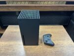 Microsoft Xbox Series X 1TB Tek Kol Oyun Konsolu (İKİNCİ EL)
