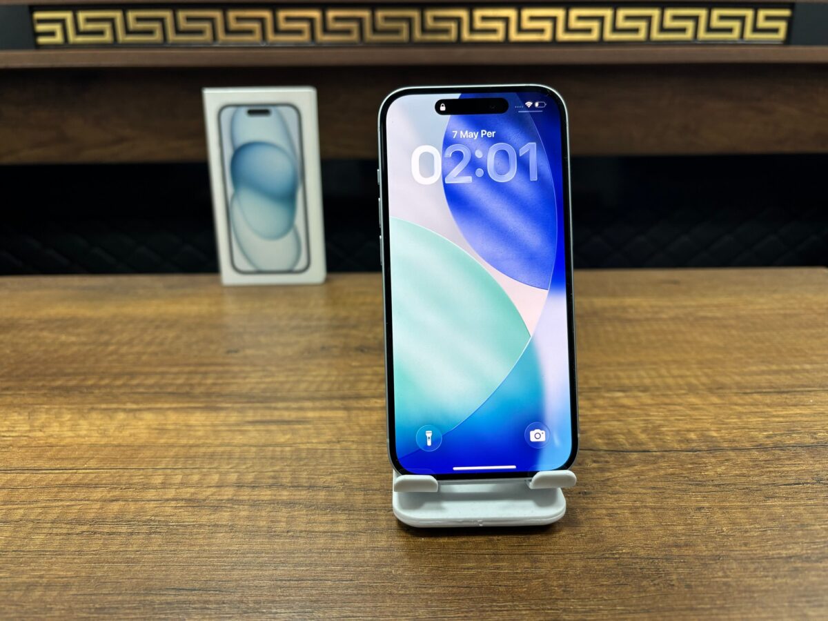 Apple iPhone 15 128GB Mavi Telefon (İKİNCİ EL) - Görsel 3