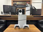 PlayStation 5 Slim CD'li Sürüm Çift Kol Oyun Konsolu (İKİNCİ EL)