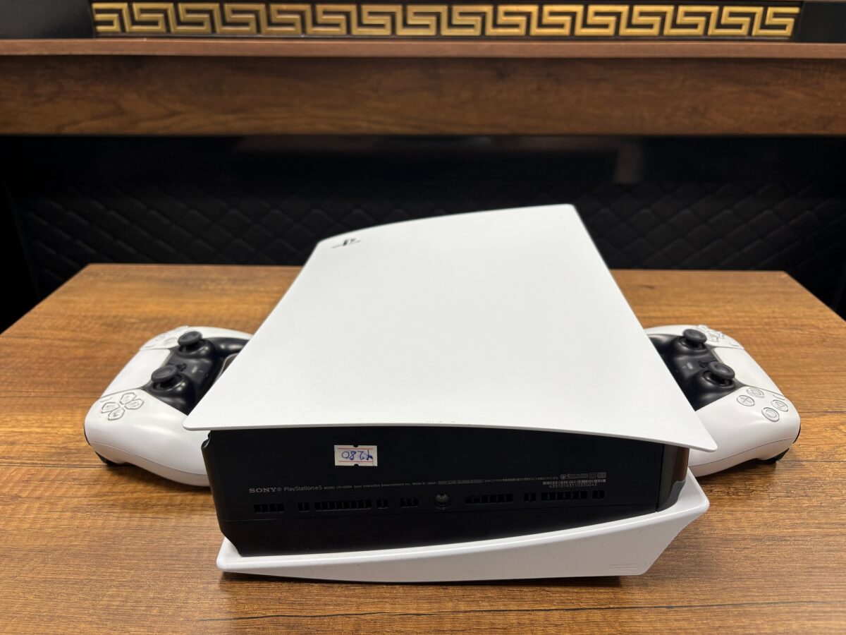 Sony PlayStation 5 Fat CD'li Sürüm Çift Kol Oyun Konsolu (İKİNCİ EL) - Görsel 4
