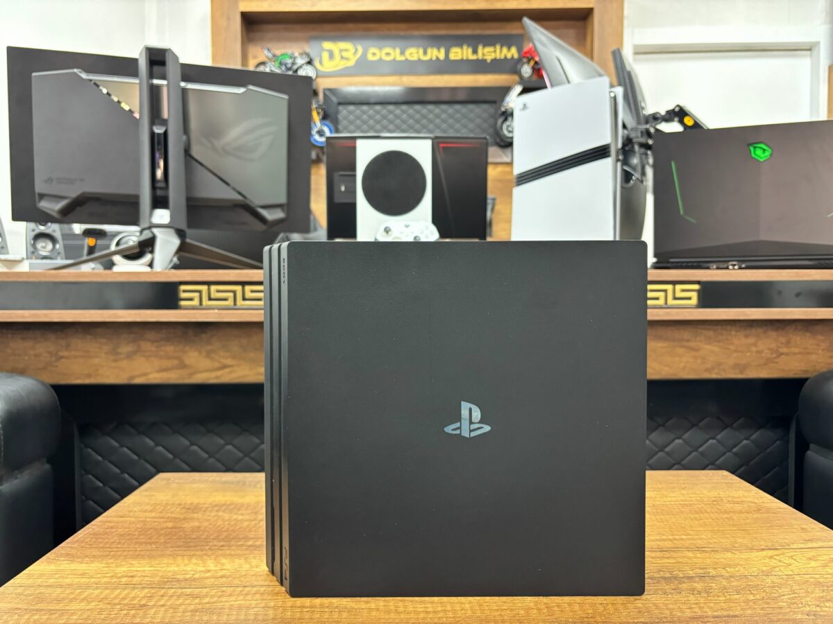 Sony PlayStation 4 Pro Çift Kol Oyun Konsolu (İKİNCİ EL) - Görsel 2