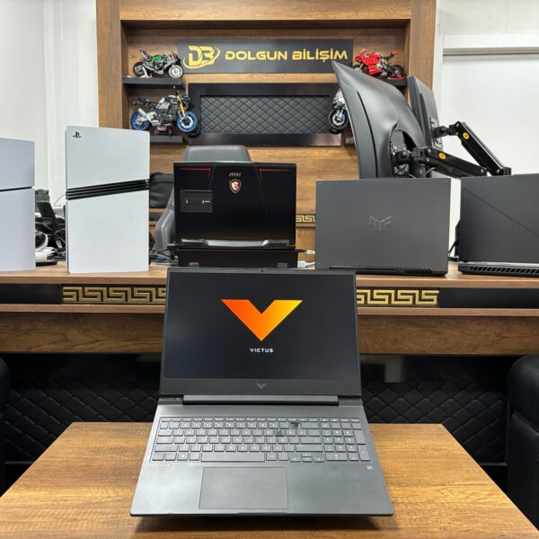 HP Victus 16-S0051NT AMD R7-7840HS 32GB 1TB RTX4050 16.1" Dizüstü Bilgisayar (İKİNCİ EL)