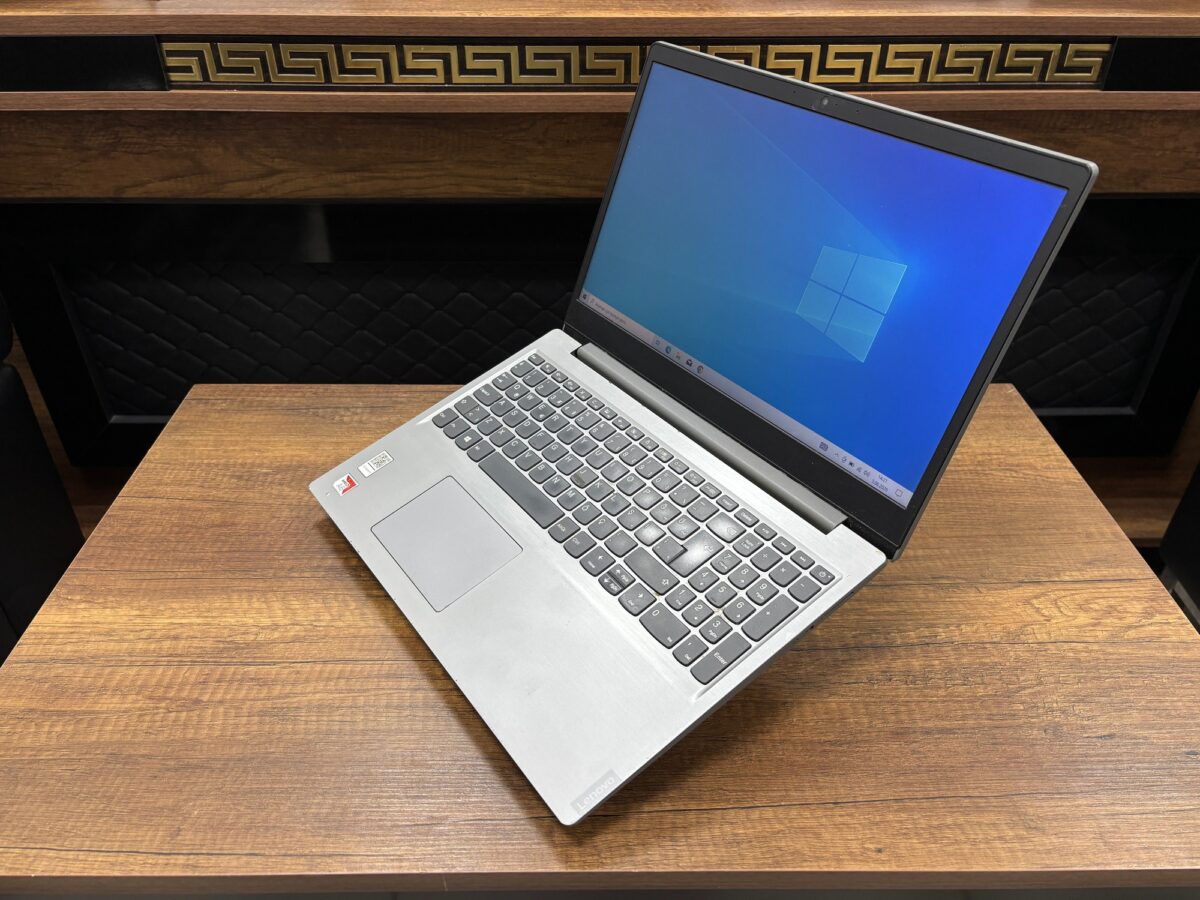 Lenovo IdeaPad S145 81N30048TX A6 9225 4 GB 128 GB SSD 15.6" Notebook (İKİNCİ EL) - Görsel 3