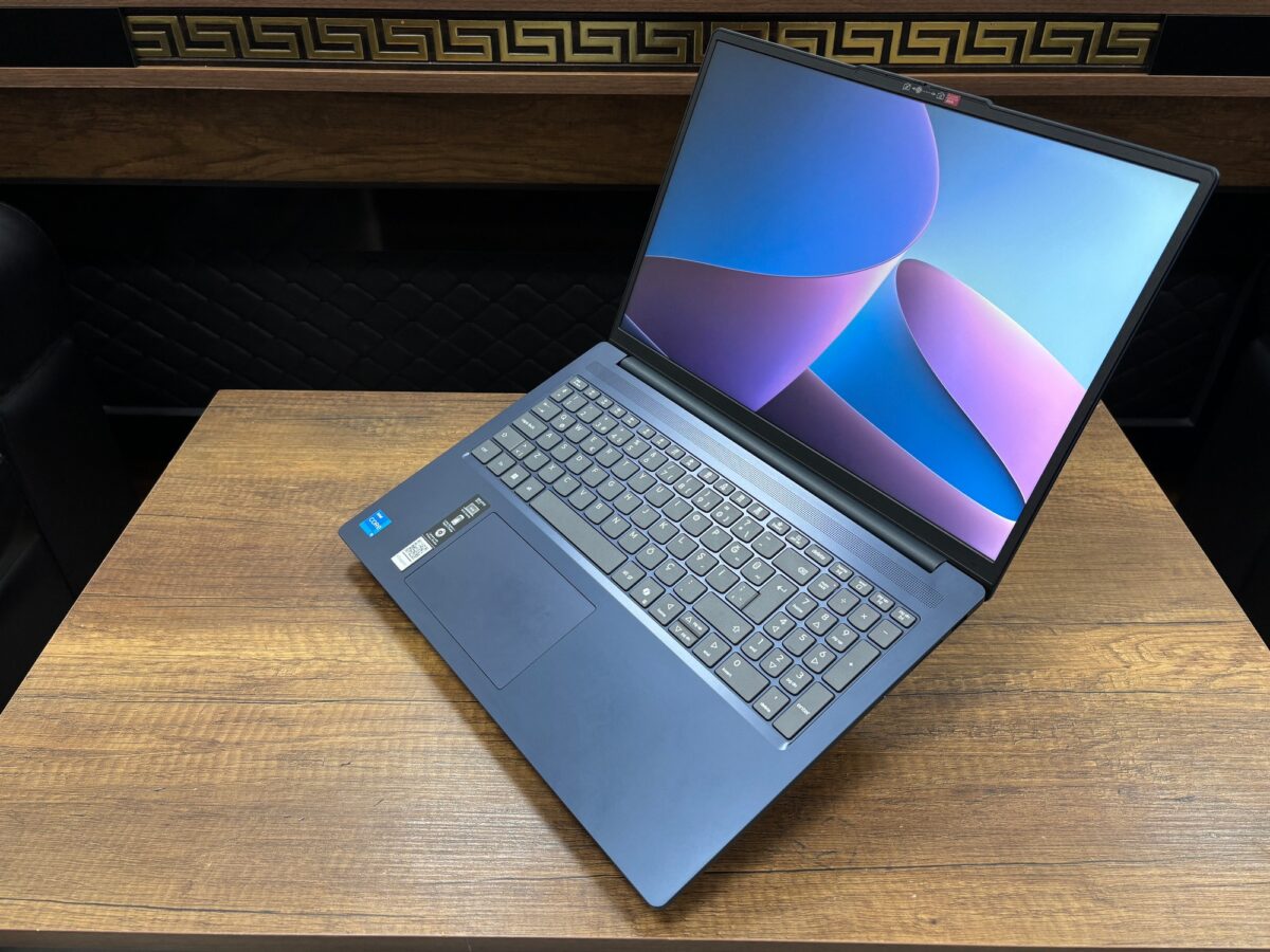 Lenovo IdeaPad Slim 3 i5 13420H 8GB RAM 512GB SSD 16" 83K2000ETR Dizüstü Bilgisayar (İKİNCİ EL) - Görsel 3