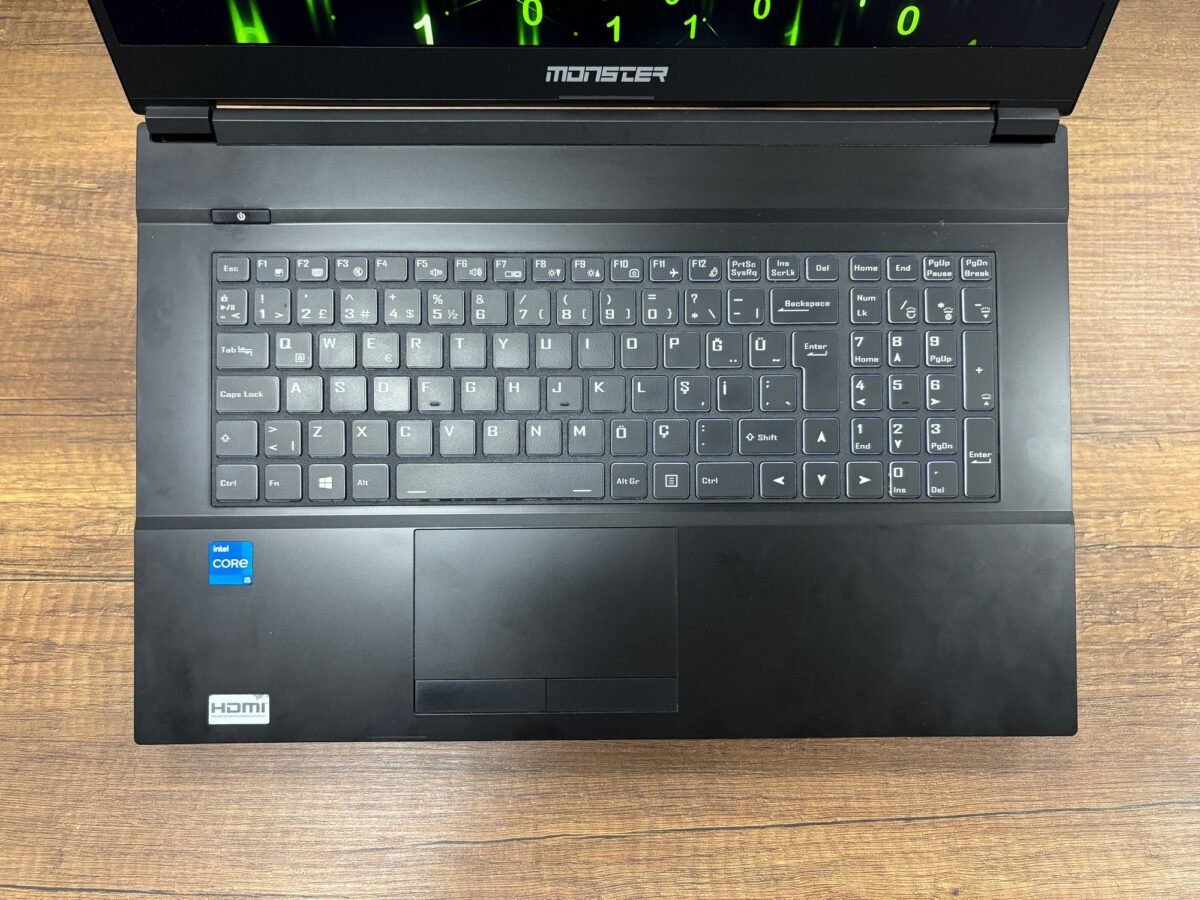 Monster Abra A7 V13.1 i5-11400H 8GB 500GB RTX3050 17.3" FHD 144Hz Oyuncu Bilgisayarı (İKİNCİ EL) - Görsel 2