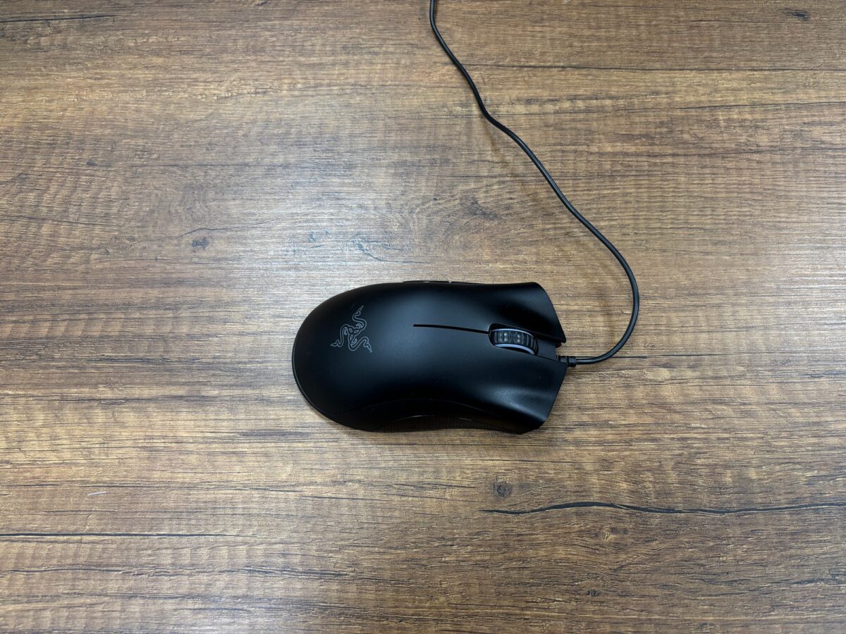Razer Deathadder Essential 6400 DPI Optik Oyuncu Faresi​​​​​​​ (İKİNCİ EL) - Görsel 4