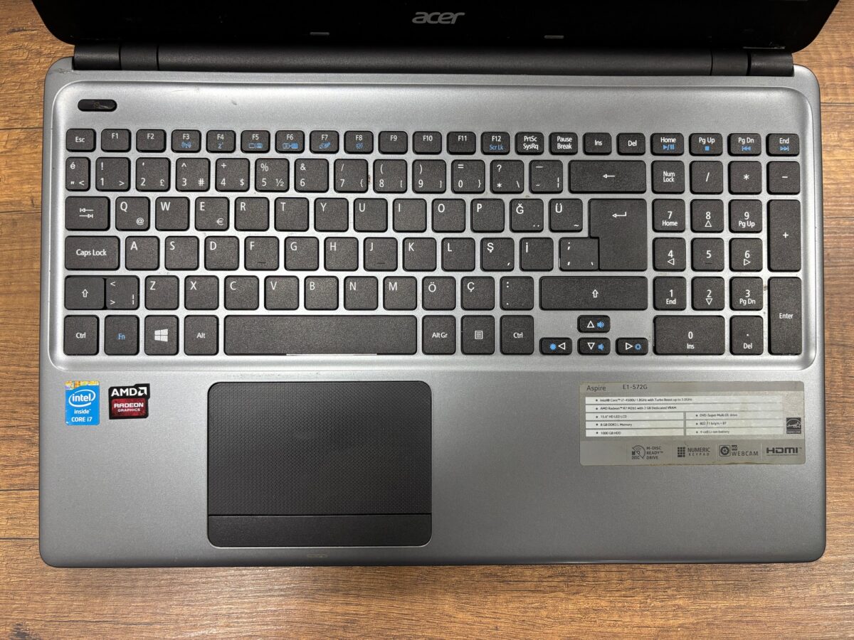 Acer Aspire E1-572G i7 4500U 8GB 120GB SSD + 250GB HDD 15.6" Notebook (İKİNCİ EL) - Görsel 3
