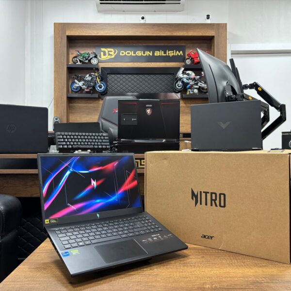 Acer Nitro V15 ANV15-51-79XA i7-13620H 16GB 512GB RTX4060 15.6" NH.QQEEY.002 Notebook (İKİNCİ EL)
