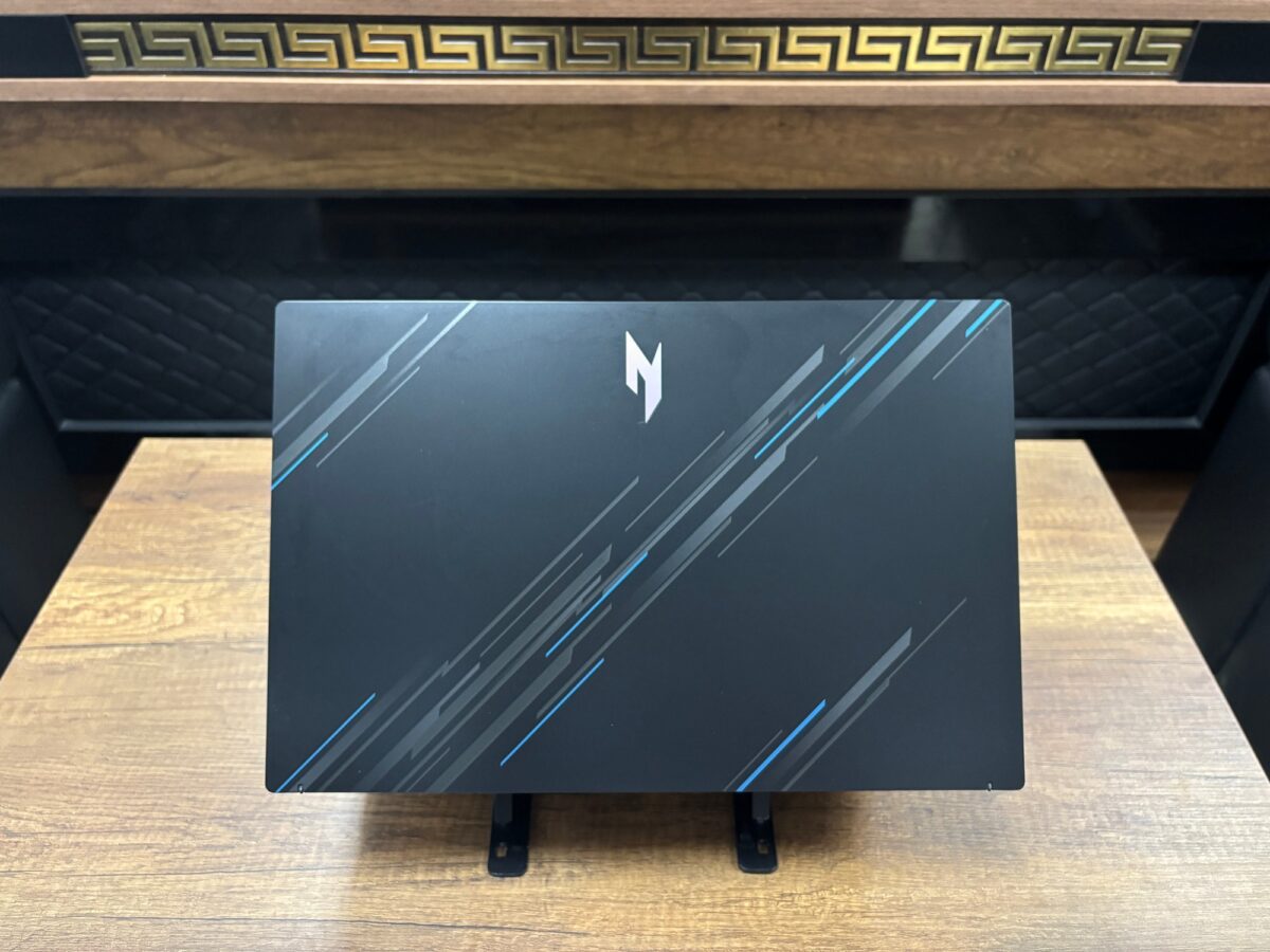 Acer Nitro V15 ANV15-51-79XA i7-13620H 16GB 512GB RTX4060 15.6" NH.QQEEY.002 Notebook (İKİNCİ EL) - Görsel 4