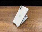 Apple iPhone 11 64GB Beyaz Telefon (İKİNCİ EL) - Görsel 3