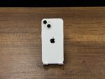 Apple iPhone 13 128GB Beyaz Telefon (İKİNCİ EL) - Görsel 2