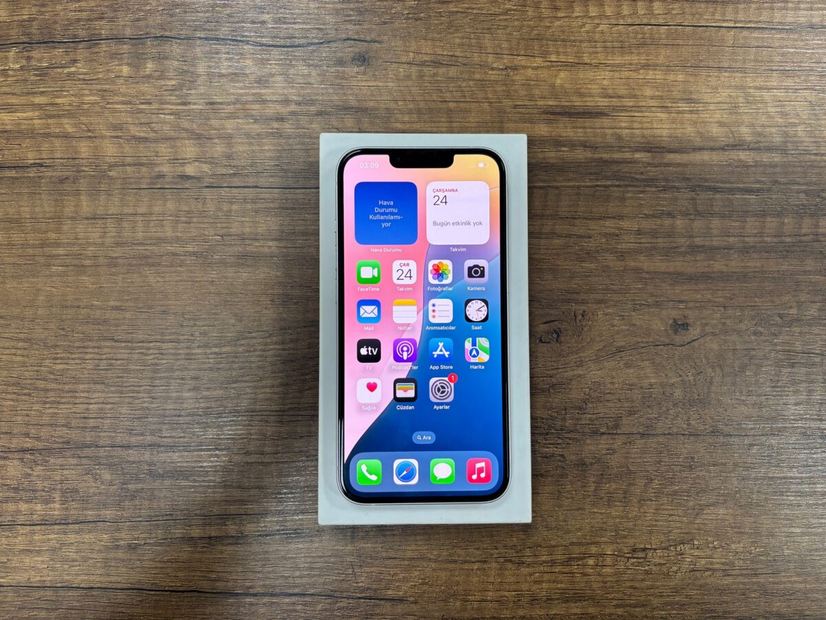 Apple iPhone 13 128GB Beyaz Telefon (İKİNCİ EL) - Görsel 4