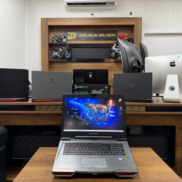 Casper Excalibur G850 i7- 8750H 16GB 240GB + 500GB GTX1050 17.3" Oyuncu Notebook (İKİNCİ EL)