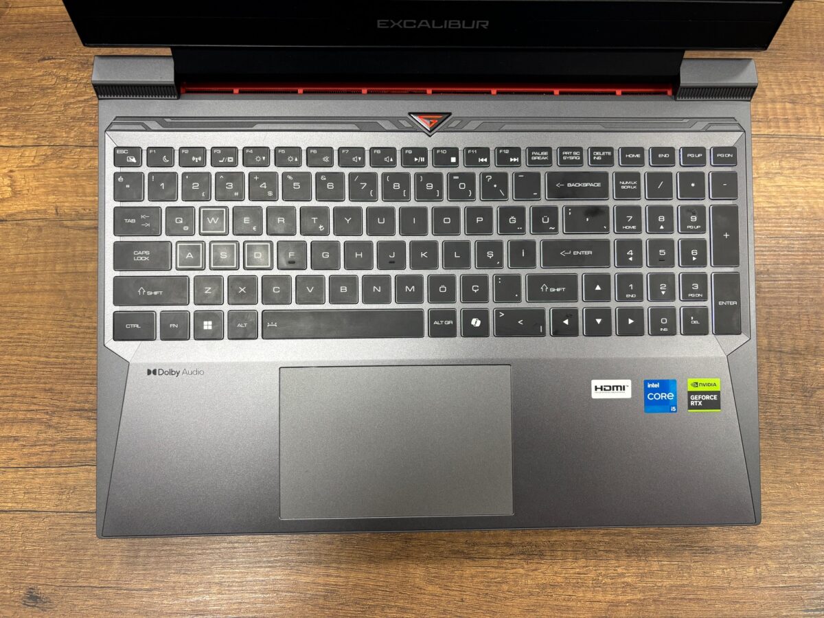 Casper Excalibur G870.1342-BF50X-C i5-13420H 16GB 1TB RTX5050 15.6" FHD 165Hz Gaming Laptop (İKİNCİ EL) - Görsel 2