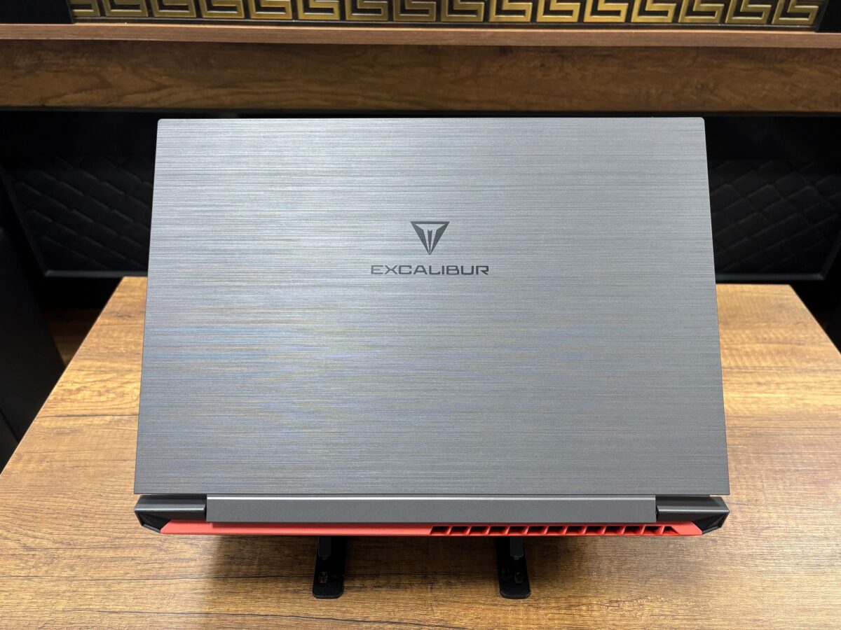 Casper Excalibur G870.1342-BF50X-C i5-13420H 16GB 1TB RTX5050 15.6" FHD 165Hz Gaming Laptop (İKİNCİ EL) - Görsel 4