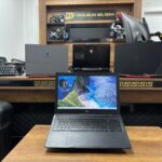 Dell Inspiron 3581 i3 7020U 8GB RAM 256GB SSD Radeon 520 2GB 15.6" FHD Notebook (İKİNCİ EL)