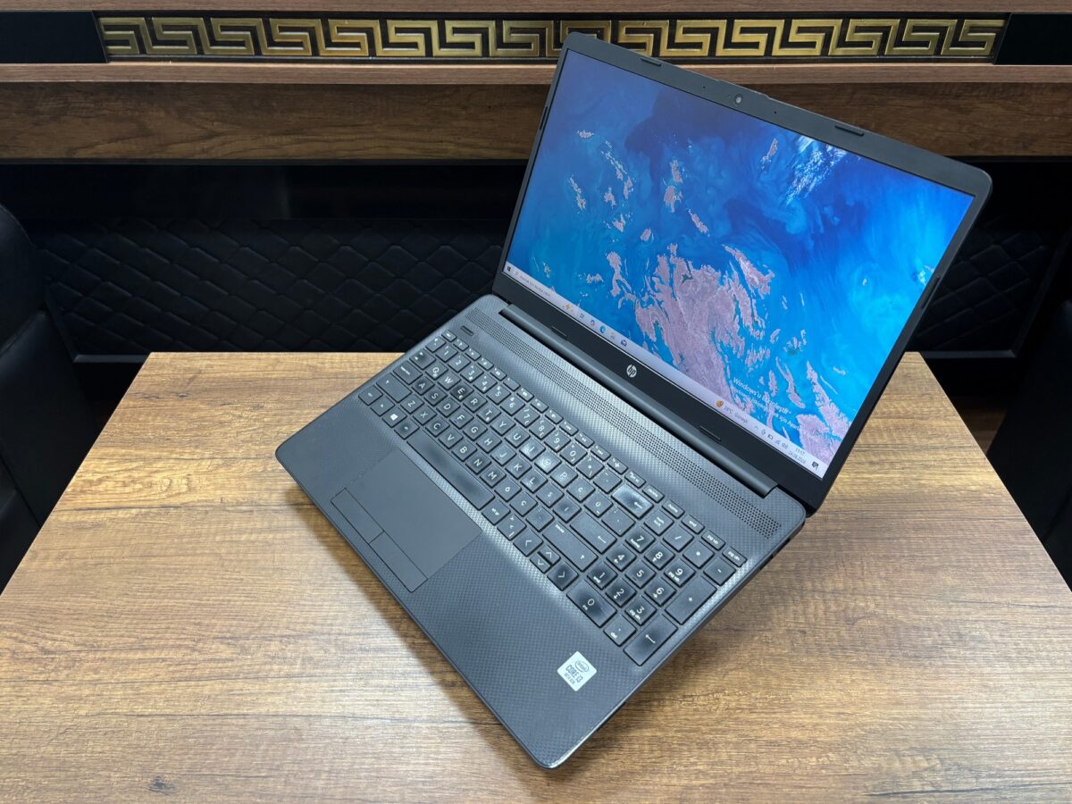 HP 15-DW2028NT i3-1005G1 4GB 256GB 15.6" 235R0EA Dizüstü Bilgisayar (İKİNCİ EL) - Görsel 3