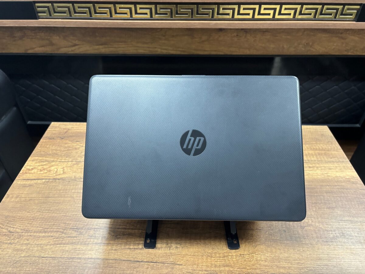 HP 15-DW2028NT i3-1005G1 4GB 256GB 15.6" 235R0EA Dizüstü Bilgisayar (İKİNCİ EL) - Görsel 4