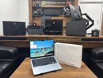 MacBook Air M4 16GB RAM 256GB SSD 13.6" MC6T4TU/A Gök Mavisi Notebook (İKİNCİ EL)