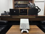 Microsoft Xbox One S 500 GB Tek Kol Oyun Konsolu (İKİNCİ EL)