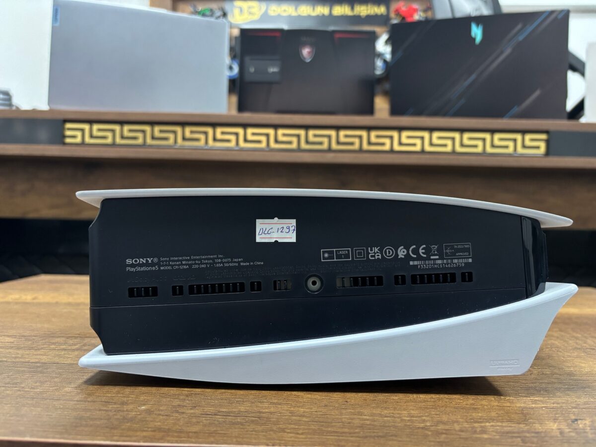 Sony PlayStation 5 Fat Kasa CD'li Sürüm Tek Kol Oyun Konsolu (İKİNCİ EL) - Görsel 5