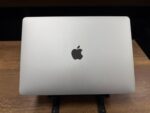 Apple MacBook Air 2019 İ5 8GB RAM 256GB SSD Gümüş Notebook (İKİNCİ EL) - Görsel 5