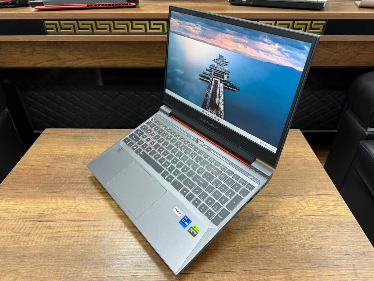 Casper Excalibur G870.1270-DVA0A-B i7 12700H 32GB 500GB RTX4050 15.6" FHD Gaming Notebook (İKİNCİ EL) - Görsel 3