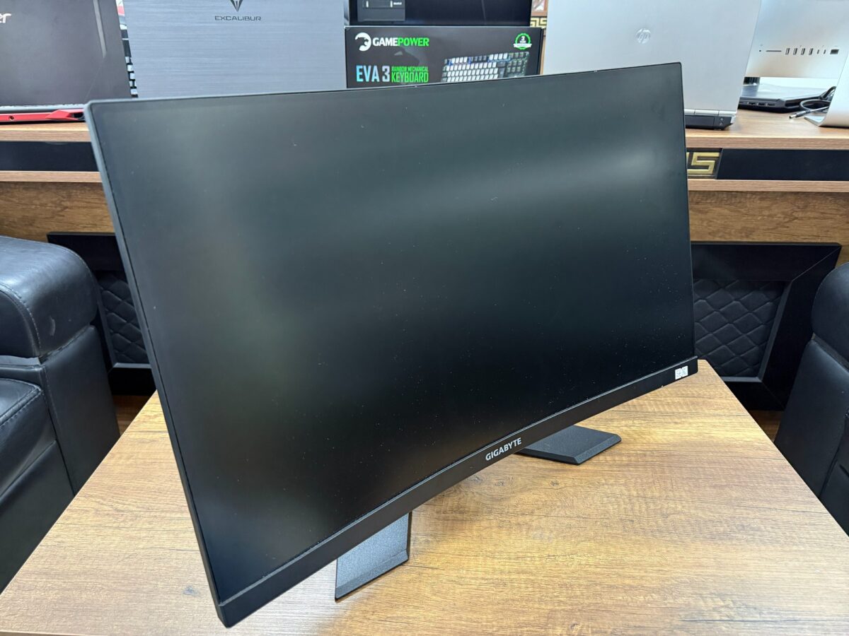 Gigabyte G27FC 27" 1ms Full HD Curved 165Hz Oyuncu Monitörü (İKİNCİ EL) - Görsel 3