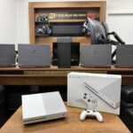 Microsfot Xbox One S 1 TB Tek Kol Oyun Konsolu (İKİNCİ EL)
