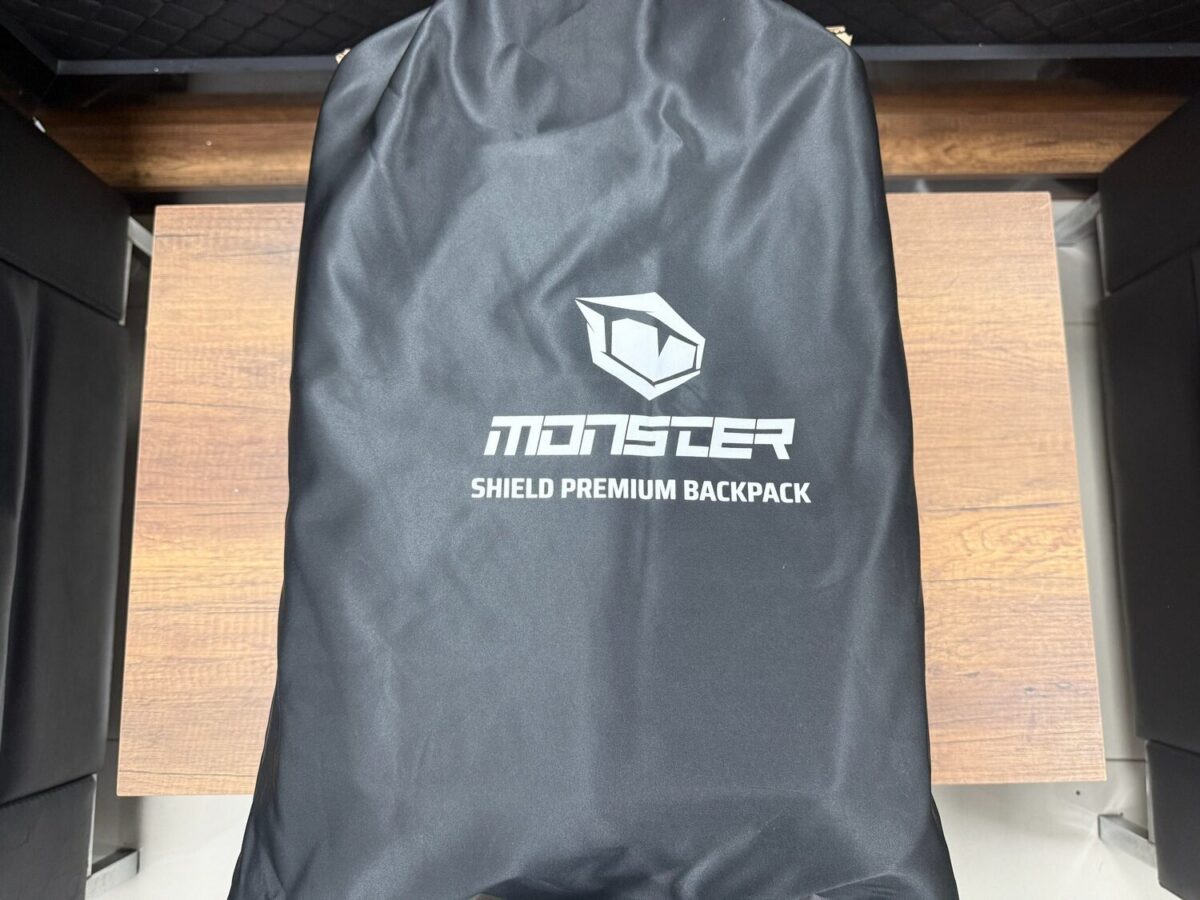 Monster Shield Premium Sırt Çantası (Kutu Açık Sıfır) - Görsel 5