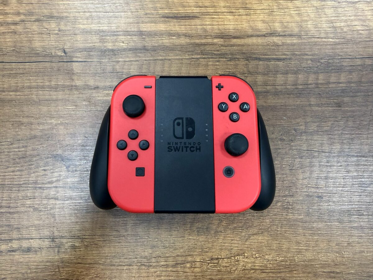 Nintendo Switch OLED Mario Red Edition Oyun Konsolu (İKİNCİ EL) - Görsel 4