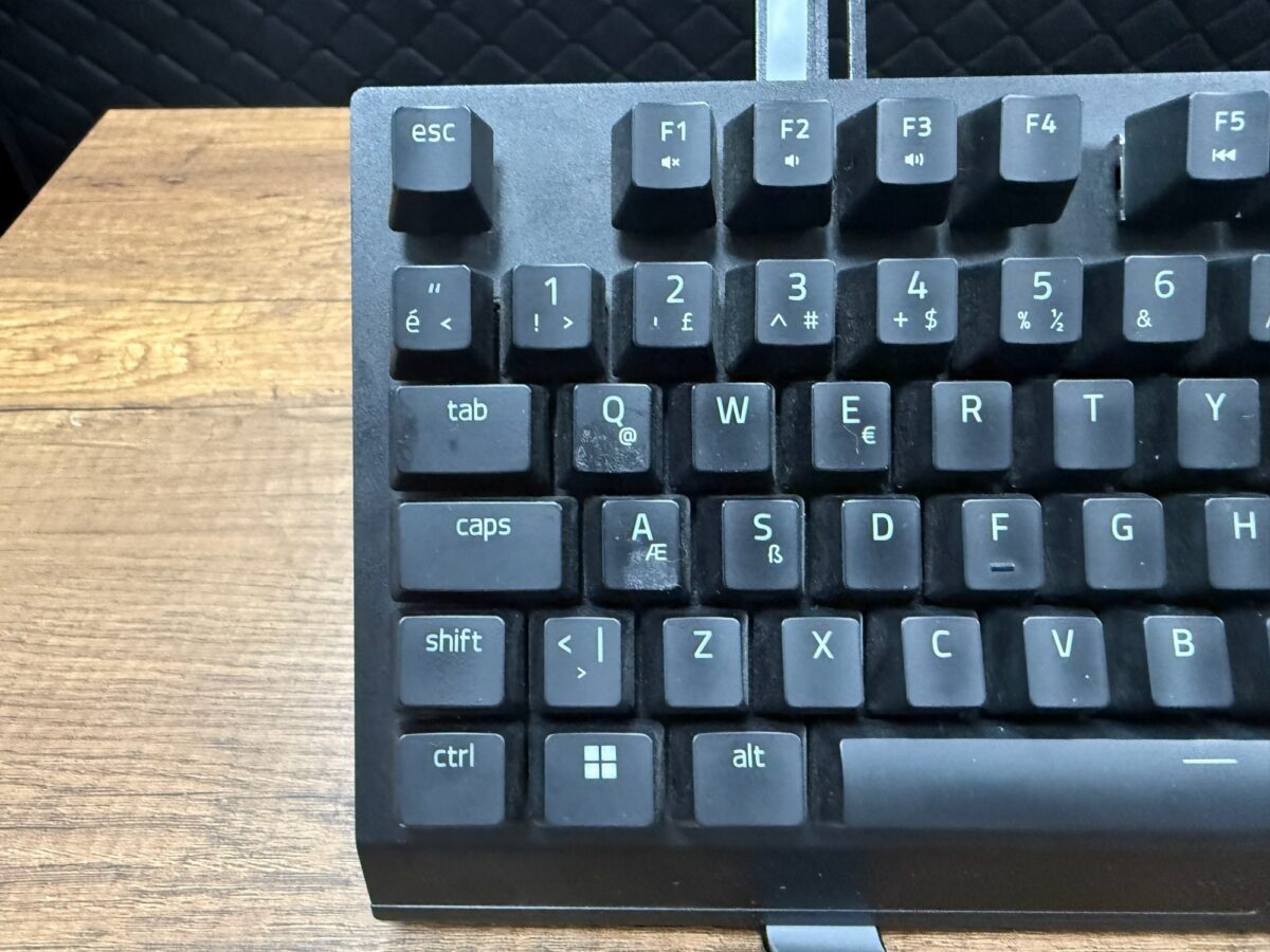 Razer BlackWidow V3 TKL RGB Kablolu Mekanik Oyuncu Klavyesi (İKİNCİ EL) - Görsel 3