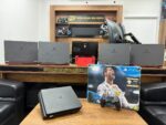 Sony PlayStation 4 Slim 500 GB Tek Kol Oyun Konsolu CUH-2116A (İKİNCİ EL)