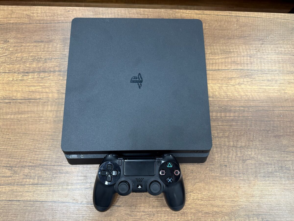 Sony PlayStation 4 Slim 500GB CUH-2216A Tek Kol Oyun Konsolu (İKİNCİ EL) - Görsel 3