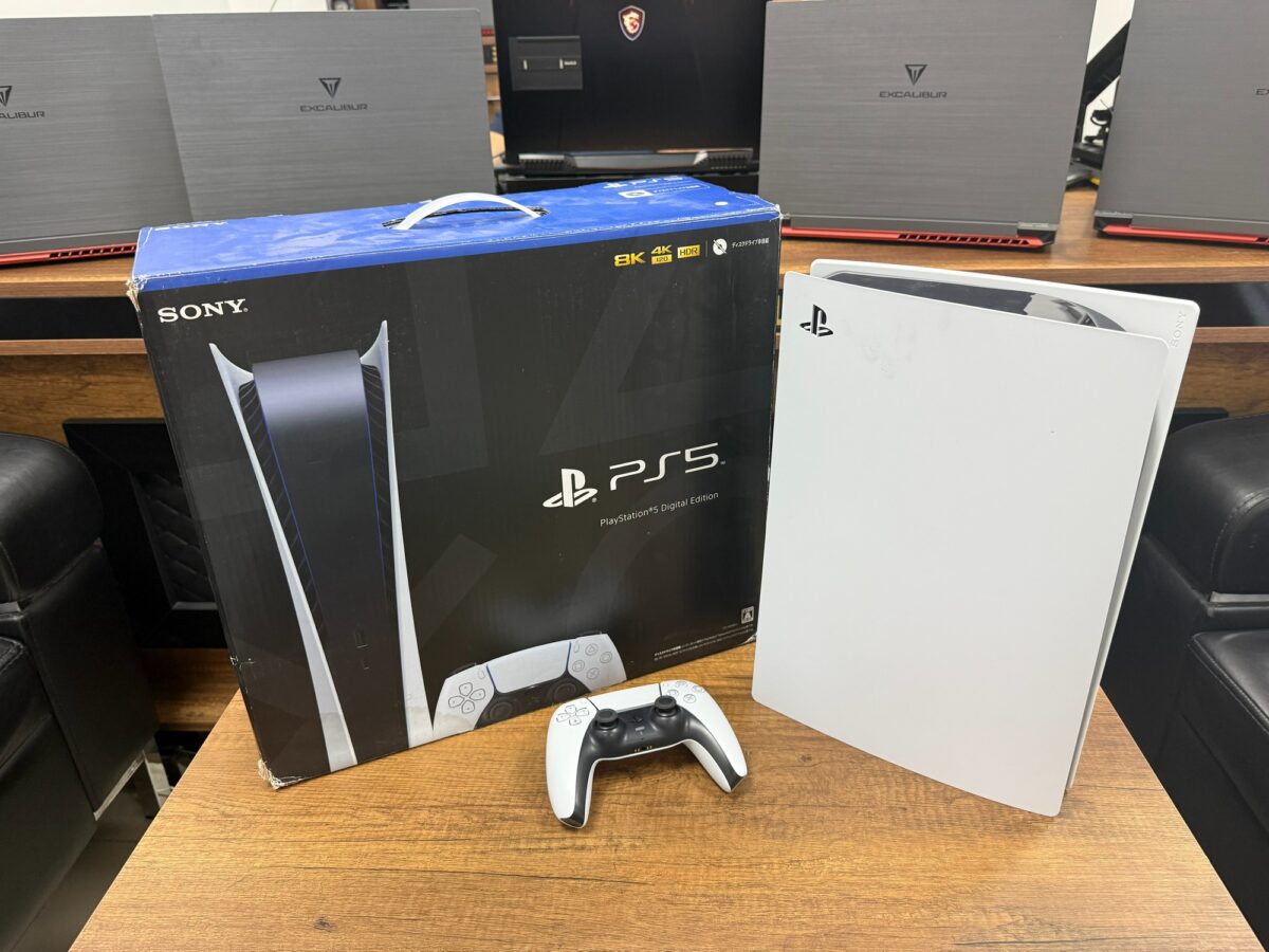 Sony PlayStation 5 Fat Kasa Dijital Sürüm Tek Kol CFI 1200B Oyun Konsolu (İKİNCİ EL) - Görsel 2