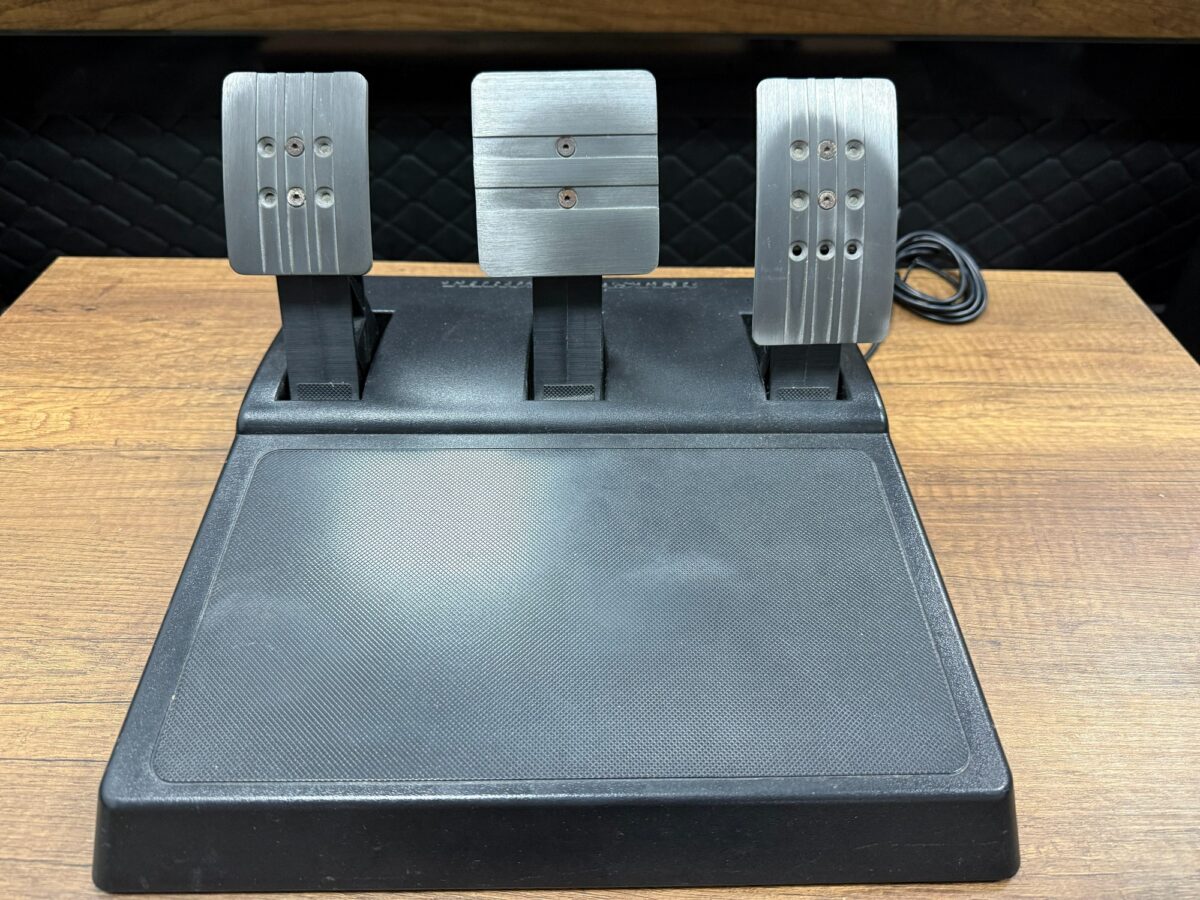 Thrustmaster T300RS Direksiyon Seti (İKİNCİ EL) - Görsel 5
