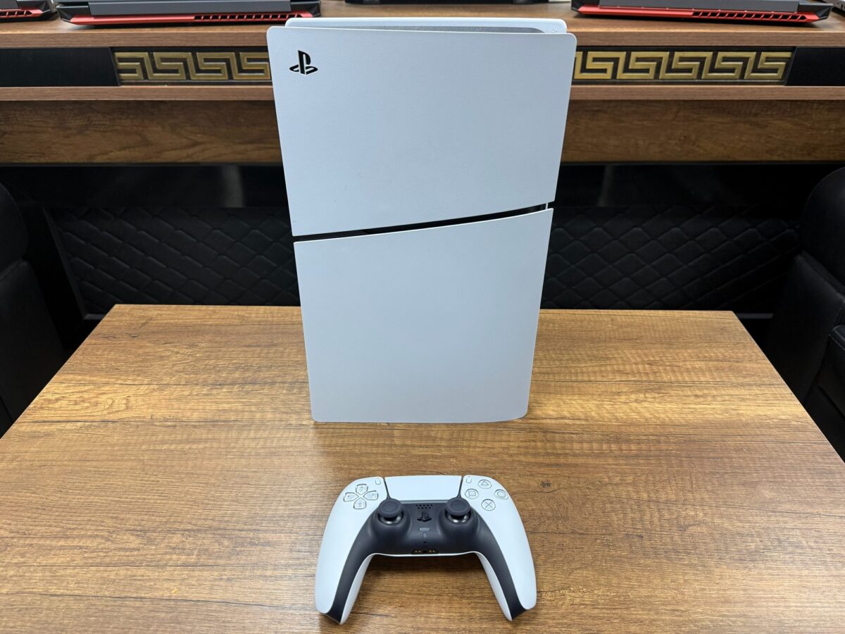Sony PlayStation 5 Slim CD'li Tek Kol Oyun Konsolu (İKİNCİ EL) - Görsel 3