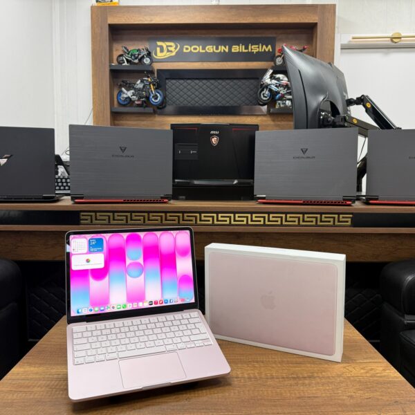 Apple MacBook Neo 8GB RAM 256GB SSD 13" MHFH4TU/A Pastel Pembe Notebook (İKİNCİ EL)