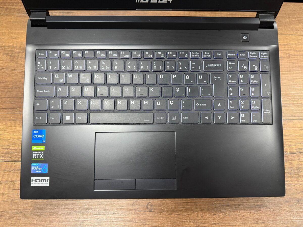 Monster Abra A5 V17.1 Intel Core i5-11400H 16GB 500GB RTX3050 15.6" FHD Gaming Notebook (İKİNCİ EL) - Görsel 2
