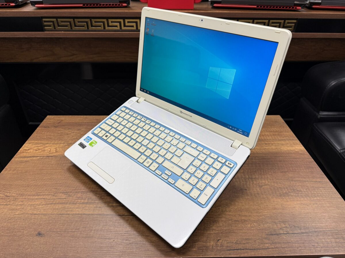 Packard Bell EasyNote TV44HC i5-3230M 6GB 240GB 710M 15.6" Notebook (İKİNCİ EL) - Görsel 3