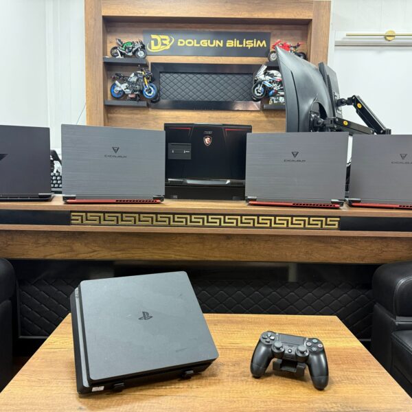 Sony PlayStation 4 Slim 500GB Tek Kol CUH-2016A Oyun Konsolu (İKİNCİ EL)