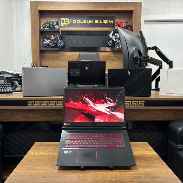 Acer Nitro 5 AN517-52-569D i5-10300H 32GB 512GB RTX3050 17.3" FHD 144Hz NH.QDVEY.001 Notebook (İKİNCİ EL)